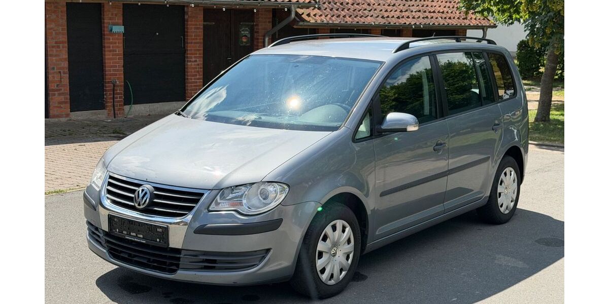 VW Touran 295.000 km 2.900 &euro; Gandesbergen 27324