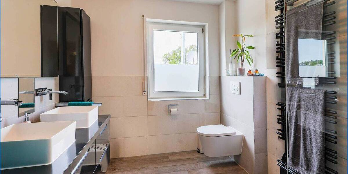 Etagenwohnung Radolfzell am Bodensee Radolfzell - 4 Zimmer, 101 m&sup2;, 490.000&euro; | Angebot:26393484