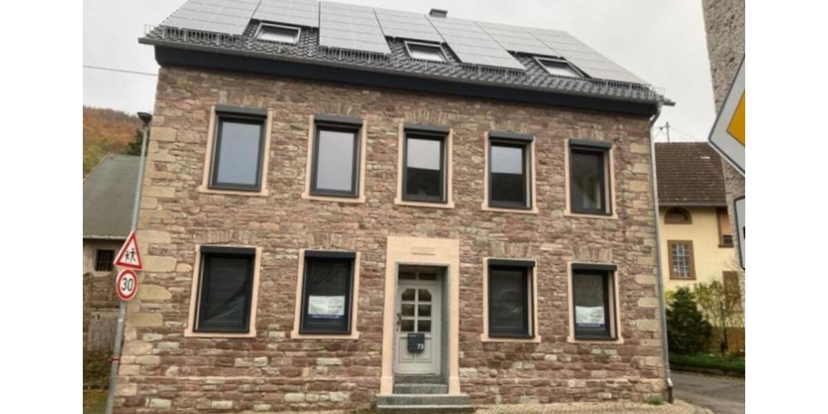 Historisches Bruchsteinhaus mit moderner Technik und außergewöhnl 8 zimmer