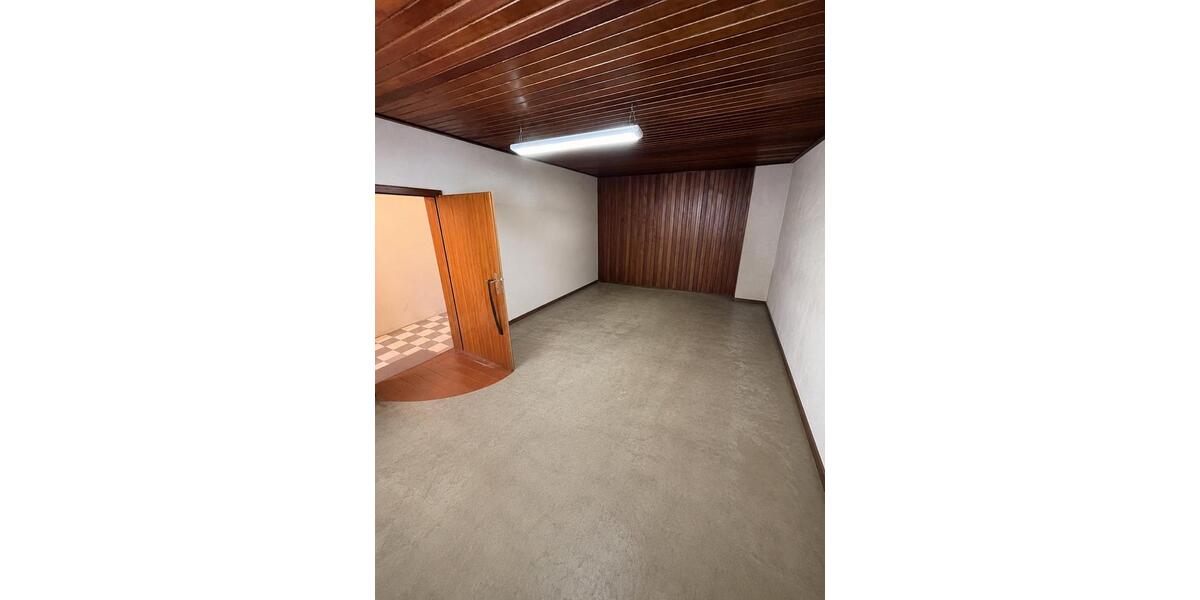 Reihenhaus Lemgo - 6 Zimmer, 97 m&sup2;, 220.000&euro; | Angebot:26618237