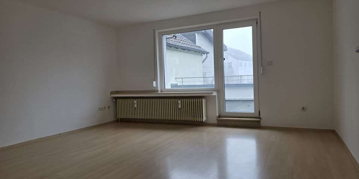 Etagenwohnung Simmerath - 4 Zimmer, 115 m&sup2;, 800&euro; | Angebot:24784247