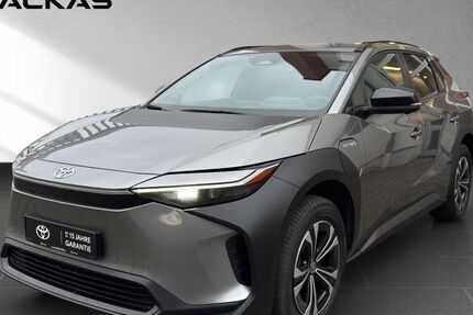 Toyota bZ4X 77.000 km 24.950 &euro; Duisburg 47055