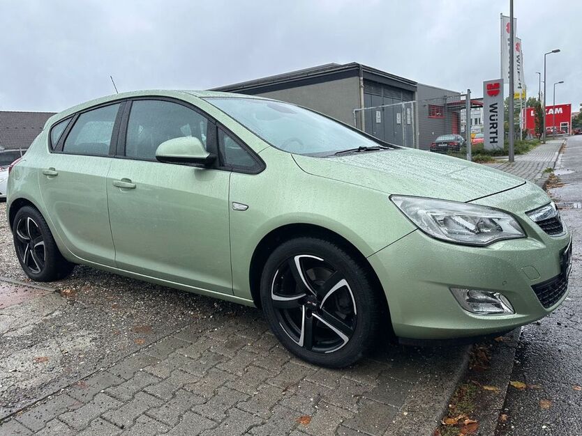 Opel Astra 107.000 km 5.990 € Mannheim 68307