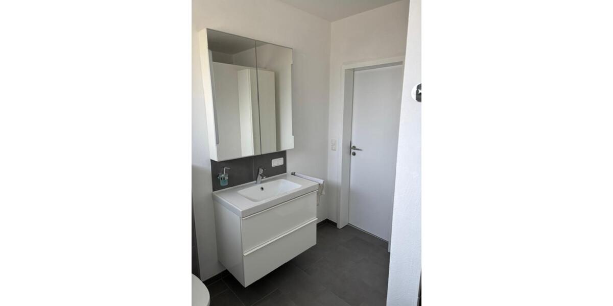 Reihenhaus Frankfurt am Main Bonames - 4.5 Zimmer, 138 m&sup2;, 2.000&euro; | Angebot:25429521