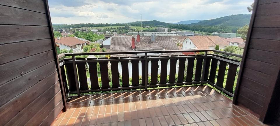 4-Zimmer-DG-Wohnung in Viechtach demnächst zu vermieten! 4 zimmer