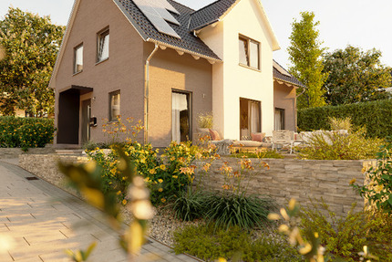 Sie lieben Sonne und viel Licht? Dann ist dies Ihr energiesparendes Town & Country Haus in Franke... 6 zimmer