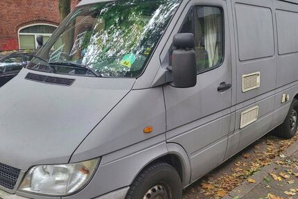 Mercedes-Benz Sprinter 352.000 km 12.000 &euro; Hamburg 21107