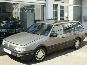 VW Passat KOMBI B3 GT SYNCRO ALLRAD NASENBÄR 2E 232.765 km 1.985 &euro; Dossenheim 69221
