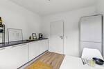 Sofort bezugsfrei! 2-Zimmerwohnung mit Balkon, frisch renoviert!