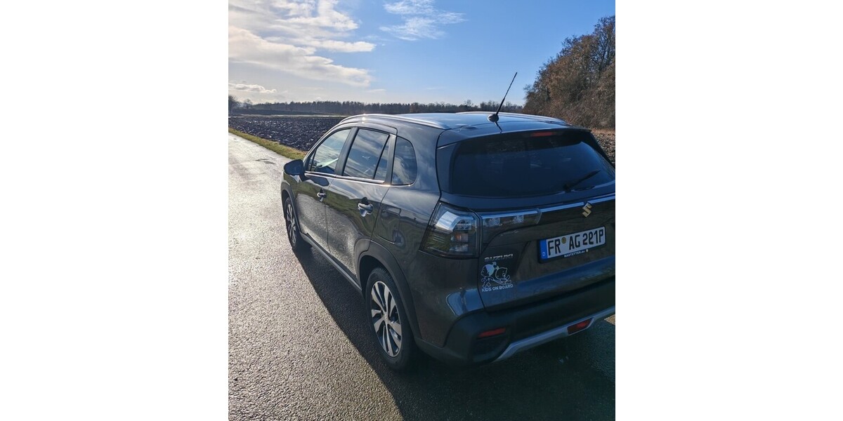 Suzuki SX4 S-Cross 61.580 km 20.000 &euro; Lahr 54675