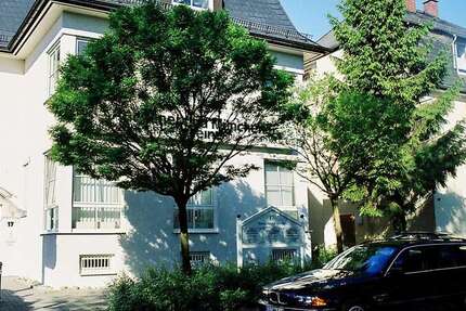 Büro in Bad Soden Ts. 2.150 € 123 m² zimmer