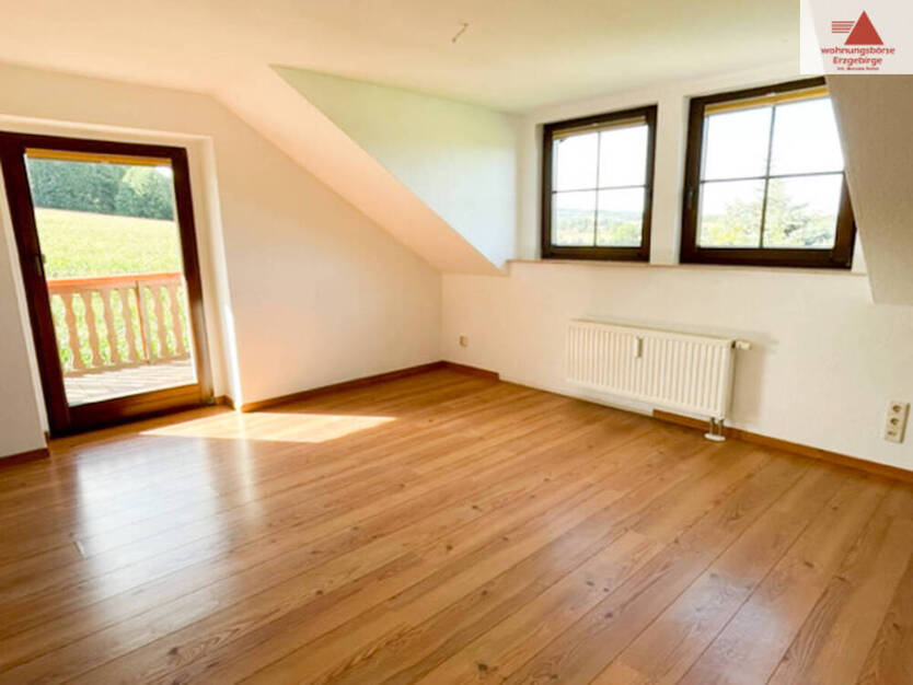 BalkonWohnung mit Blick ins Grüne am Stadtrand von Annaberg!