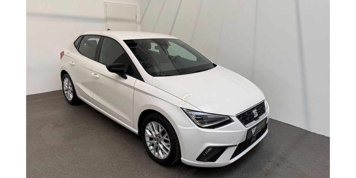Seat Ibiza 25.635 km 17.500 &euro; Bocholt 46399