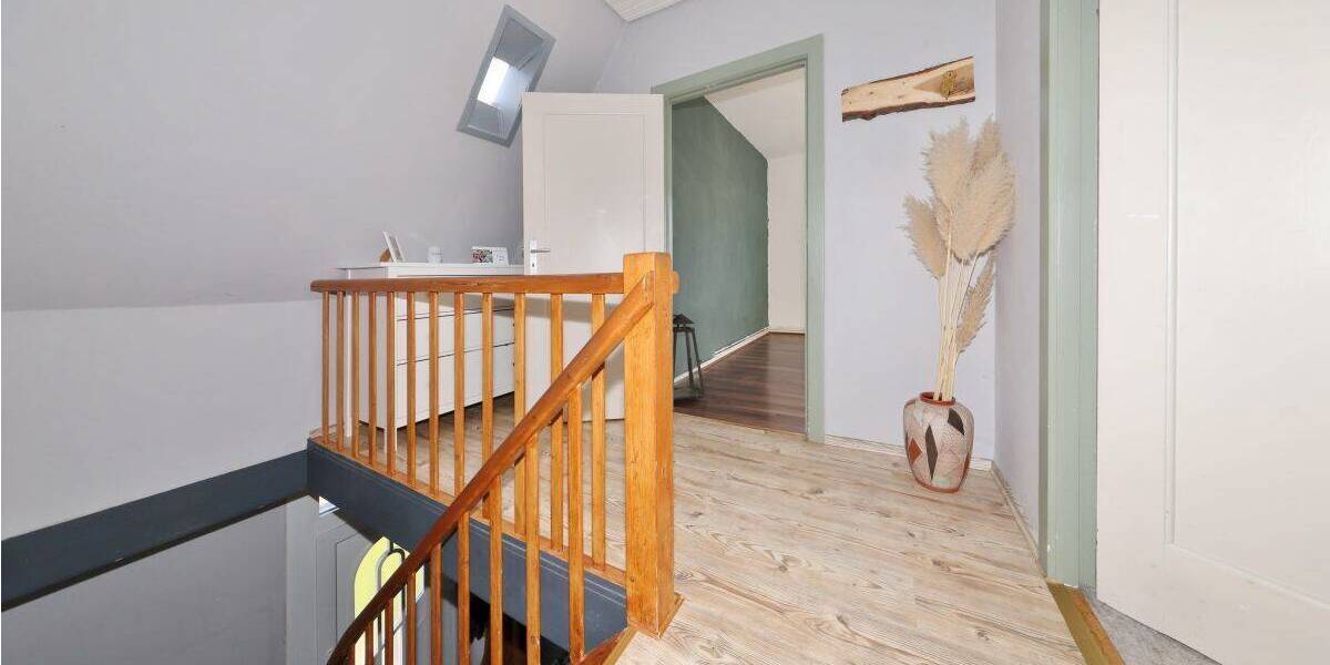 Einfamilienhaus Sande - 6 Zimmer, 137 m&sup2;, 270.000&euro; | Angebot:26841465