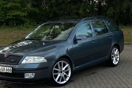 Skoda Octavia 295.000 km 4.000 &euro; Malente 23714