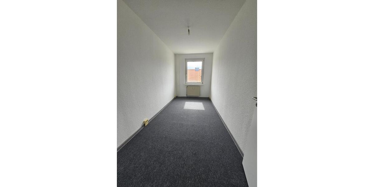 Etagenwohnung Malchin - 3 Zimmer, 54 m&sup2;, 400&euro; | Angebot:26125237