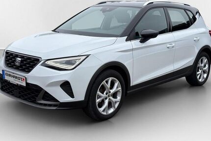 Seat Arona 28.430 km 20.790 &euro; Eisfeld 98673