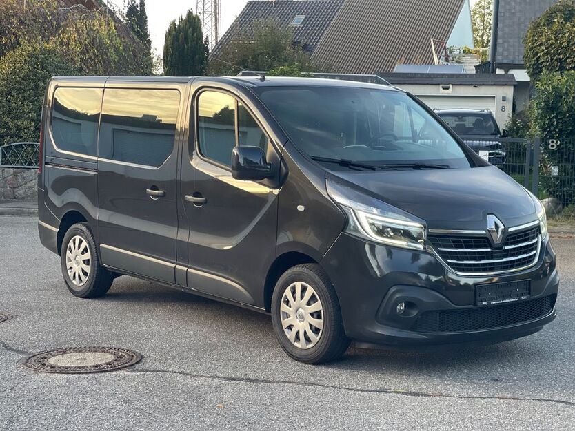 Renault Trafic 115.000 km 22.490 € Hamburg 22045
