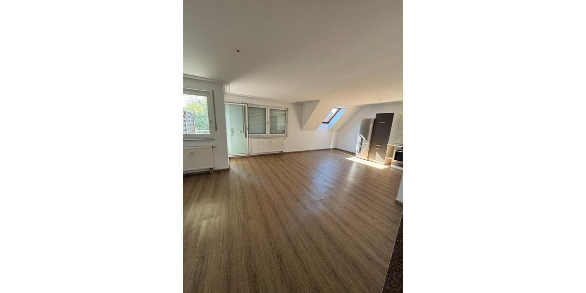 Maisonettenwohnung Ebersbach an der Fils - 3.5 Zimmer, 82 m&sup2;, 900&euro; | Angebot:24891162