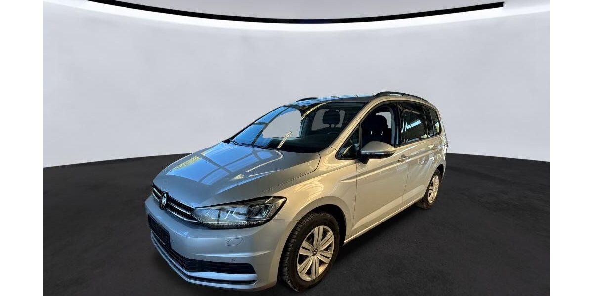 VW Touran 125.100 km 20.930 &euro; Aach 78267