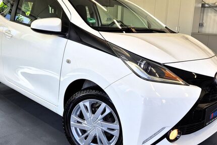 Toyota Aygo (X) 86.000 km 8.490 &euro; Waigolshausen, bei Schweinfurt 97534