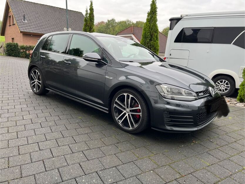 VW Golf 185.600 km 17.500 € Windeck 51570
