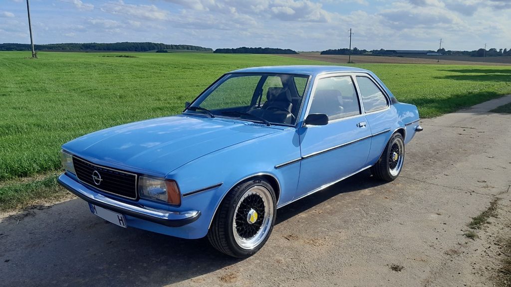 Opel Ascona 100.500 km 12.999 &euro; Malchin 17139