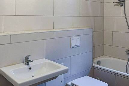 Haus Greiz - 2 Zimmer, 670 m&sup2;, 69.500&euro; | Angebot:25998982