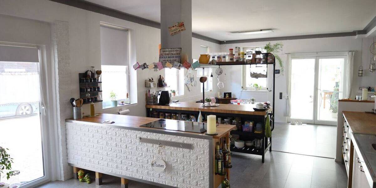 Einfamilienhaus Bad Imnau Bad Imnau - 6 Zimmer, 281 m&sup2;, 385.000&euro; | Angebot:26570278