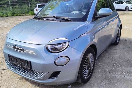 Fiat 500e 102.000 km 12.500 &euro; Nürnberg 90449