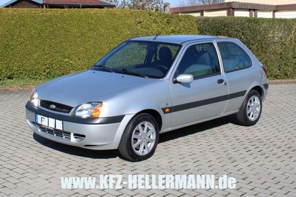 Ford Fiesta 27.931 km 3.299 &euro; Isserstedt 07751