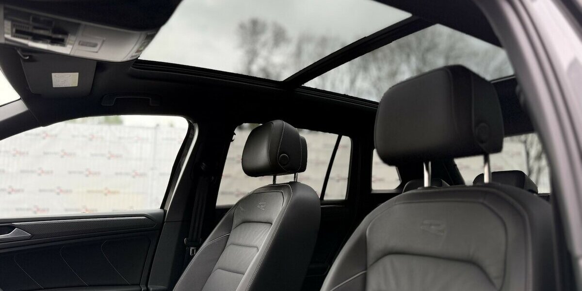 VW Tiguan R-Line 4Motion Pano Memory Keyless 14.600 km 42.900 &euro; Mönchengladbach 41066