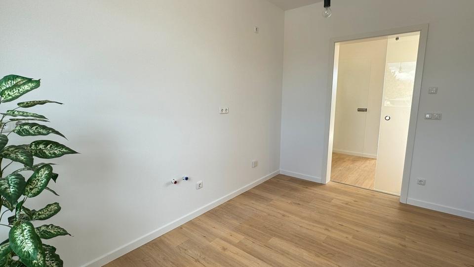 Etagenwohnung Raguhn-Jeßnitz Jeßnitz - 2 Zimmer, 75 m&sup2;, 755&euro; | Angebot:26194064