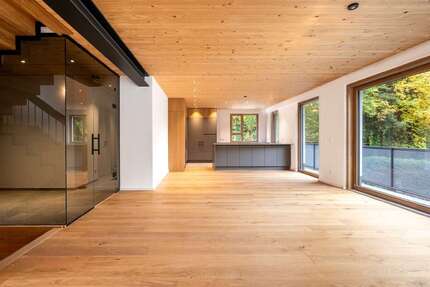 Haus zum Mieten in Starnberg 5.200 € 300 m² 11 zimmer