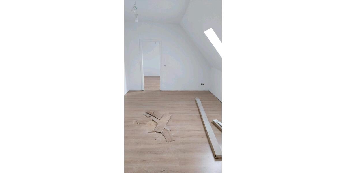 Erdgeschoßwohnung Jüterbog - 3 Zimmer, 74 m&sup2;, 680&euro; | Angebot:25258021