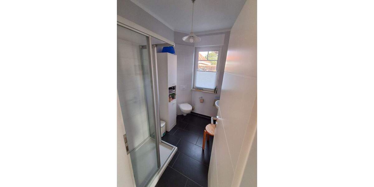 Einfamilienhaus Neuruppin - 5 Zimmer, 170 m&sup2;, 1.700&euro; | Angebot:25819994