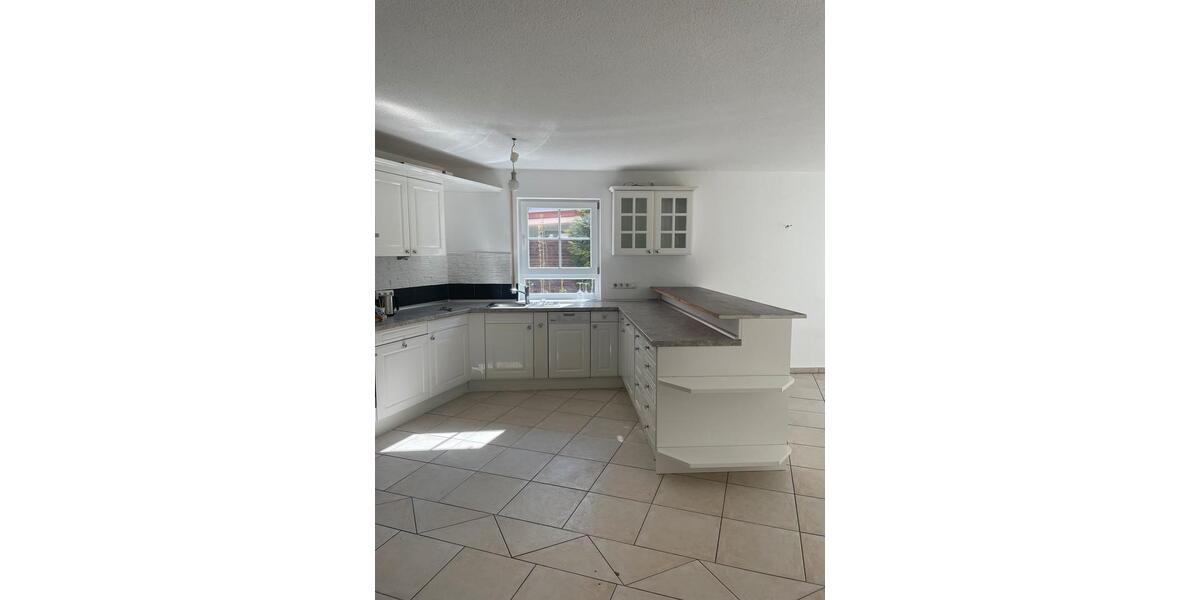 Mehrfamilienhaus, Wohnhaus Memmingen - 4 Zimmer, 172 m&sup2;, 2.200&euro; | Angebot:25467564