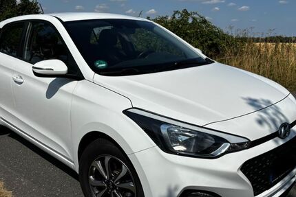 Hyundai i20 144.025 km 8.390 &euro; Oestinghausen 59510
