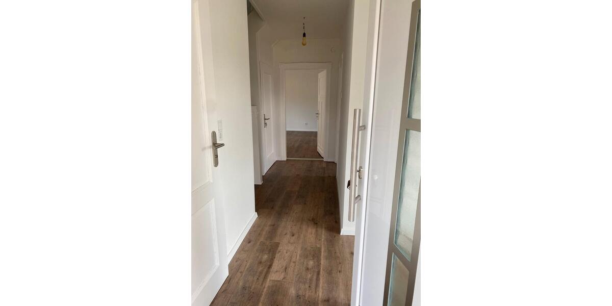 Etagenwohnung Rotenburg an der Fulda - 6 Zimmer, 120 m&sup2;, 1.200&euro; | Angebot:26074435