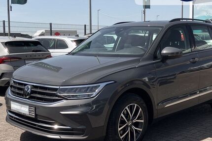 VW Tiguan 32.077 km 26.950 &euro; Bremen 28201