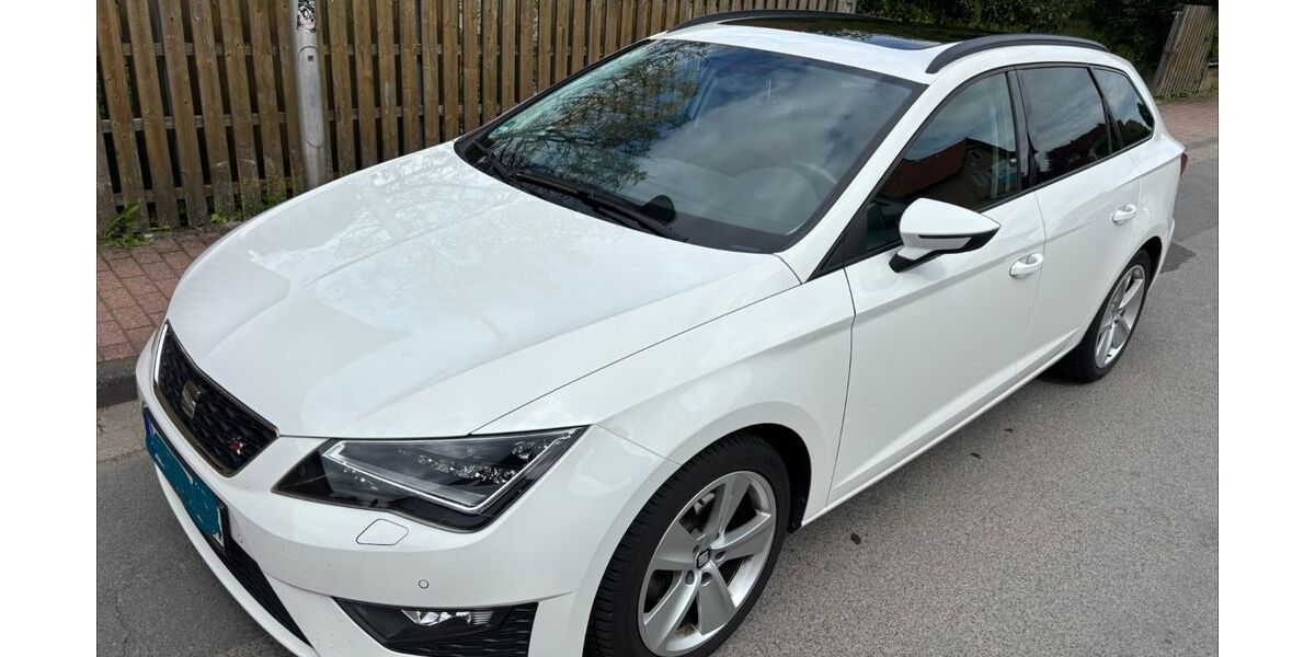 Seat Leon 144.000 km 11.200 &euro; Hessisch Oldendorf 31840