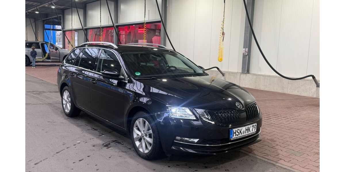 Skoda Octavia 98.000 km 15.000 &euro; Arnsberg 59821