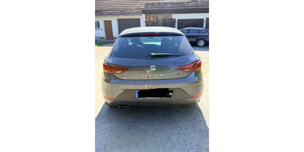 Seat Leon 102.753 km 12.000 &euro; Amberg 92224