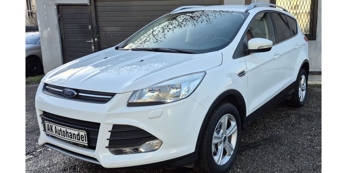 Ford Kuga 97.201 km 9.490 &euro; München 80809
