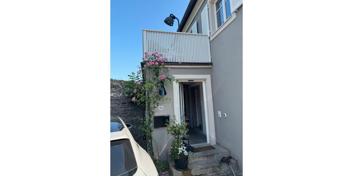 Einfamilienhaus Frickenhausen am Main - 5 Zimmer, 125 m&sup2;, 1.990&euro; | Angebot:25467567