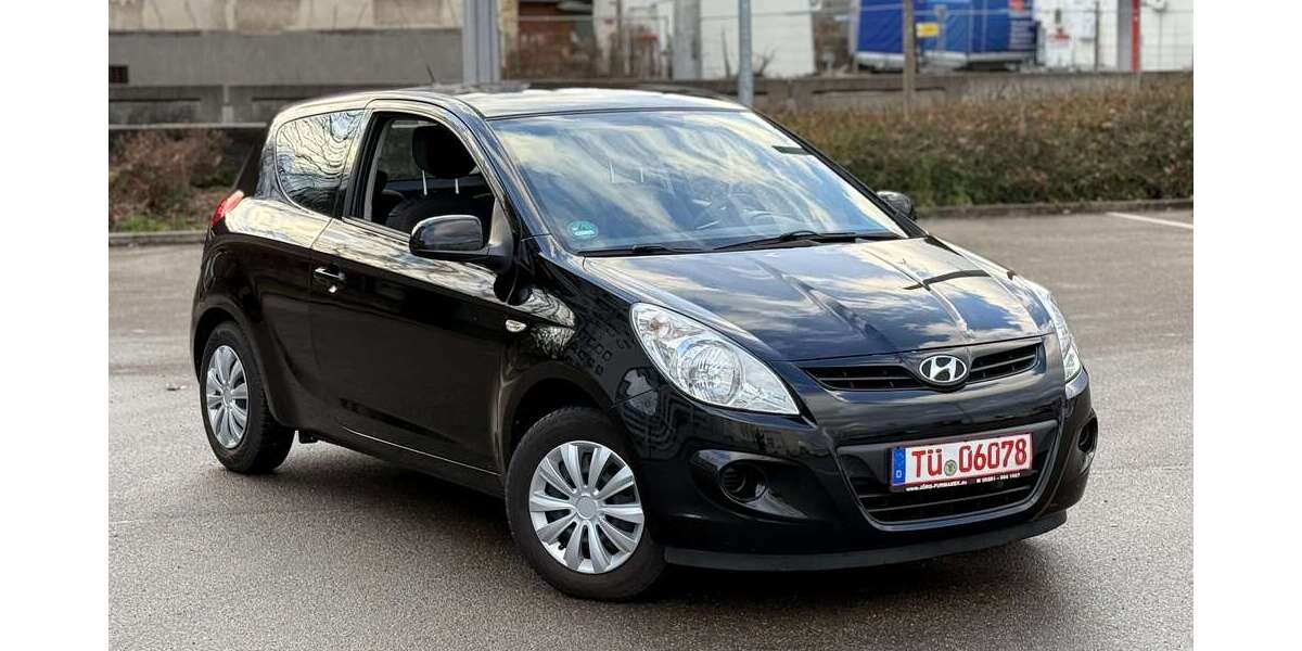 Hyundai i20 109.000 km 3.998 &euro; Tübingen 72072
