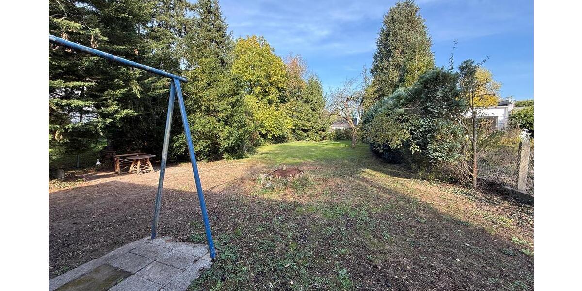 Entwicklungsgrundstück mit 1.527 m² und vielseitigen Bebauungsmöglichkeiten in Frankfurt-Bonames - Grundstück Frankfurt am Main Bonames | Angebot:27699332