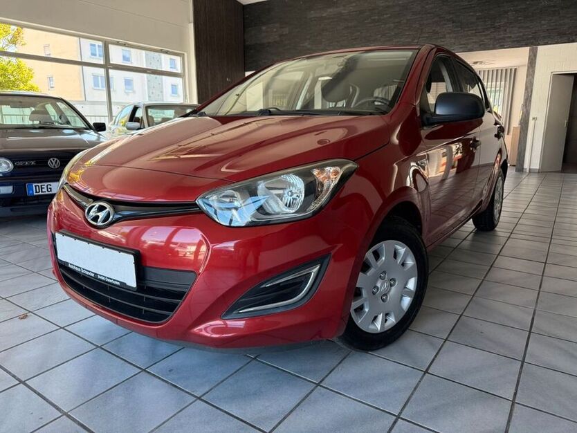 i20