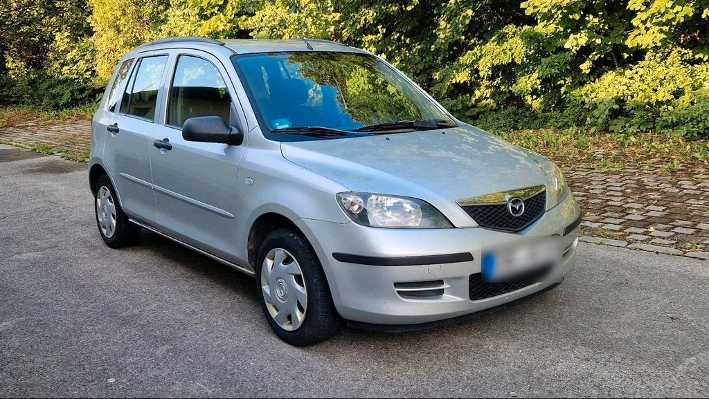 Mazda 2 144.000 km 889 &euro; Forstinning 85661