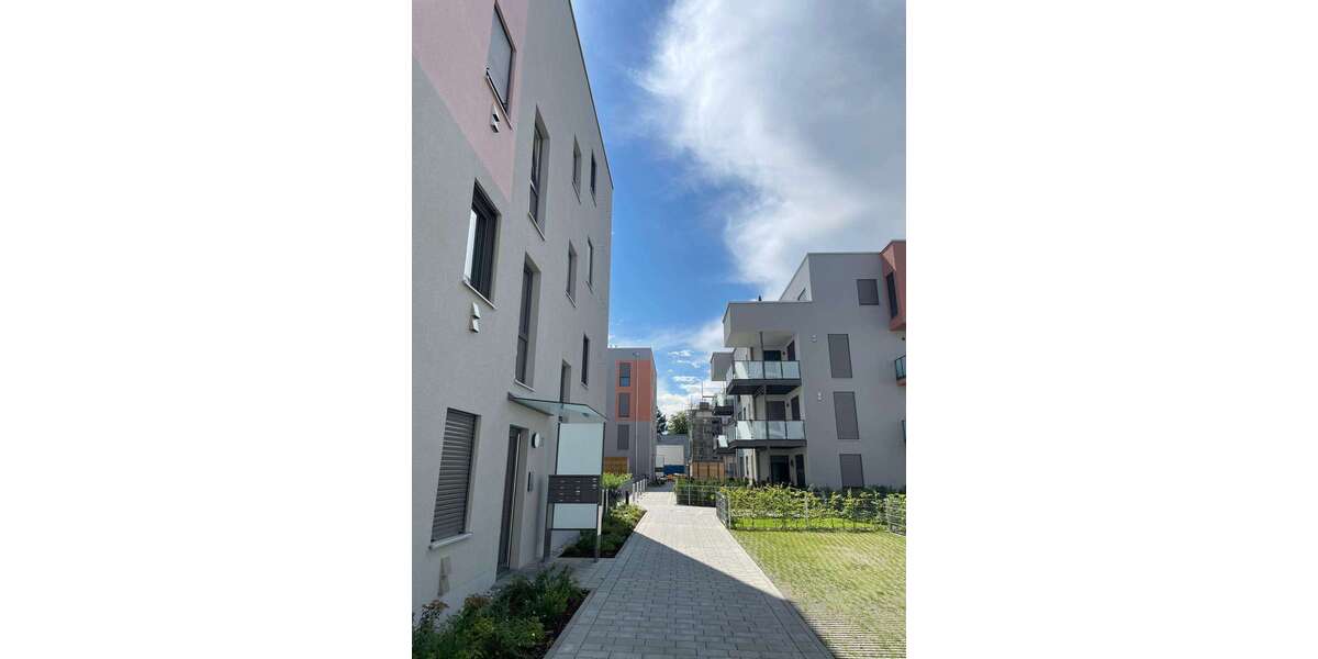 Etagenwohnung Dachau - 2 Zimmer, 79 m&sup2;, 1.570&euro; | Angebot:27128772